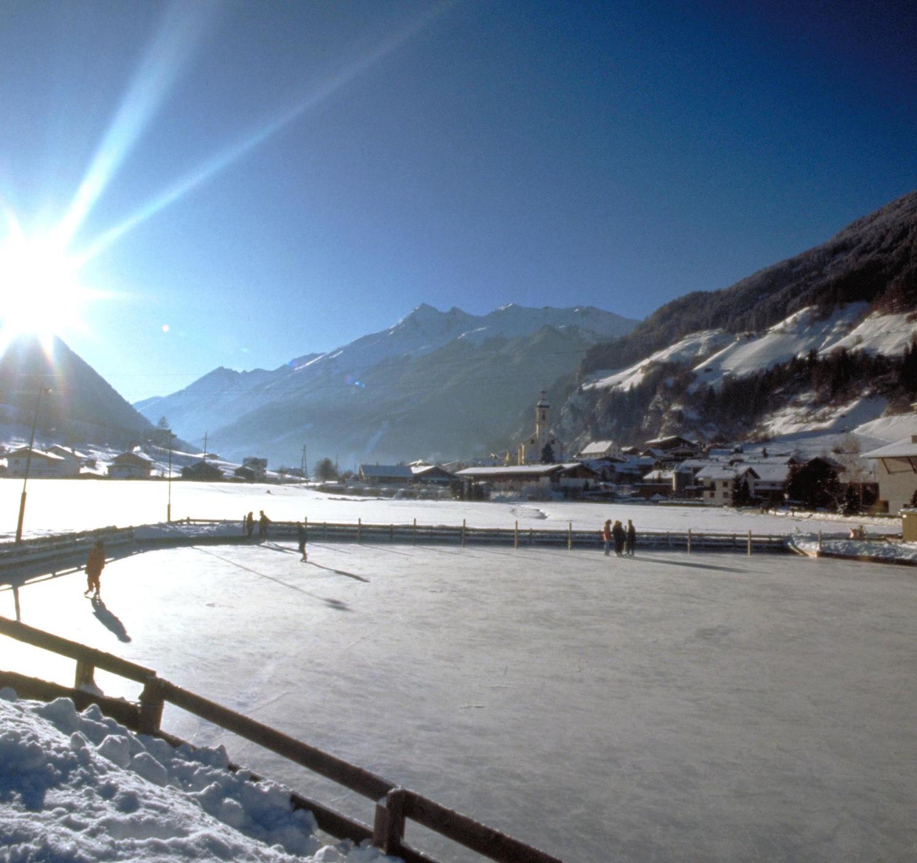 Pension Almrausch Neustift im Stubaital Ngoại thất bức ảnh